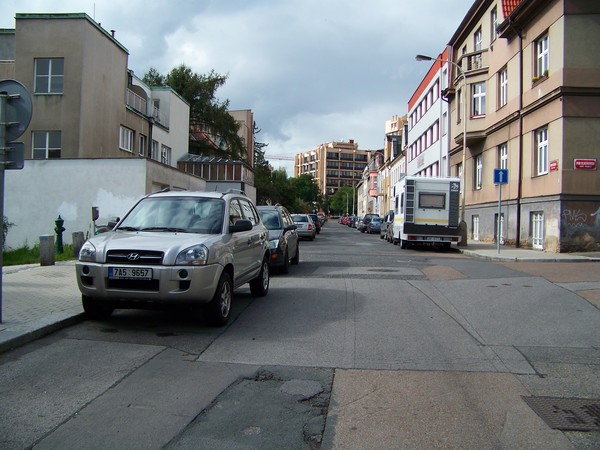 The photo for Cykloobousměrka - ulice Kubišova.